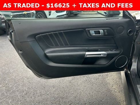 Used 2020 Ford Mustang Premium image 12