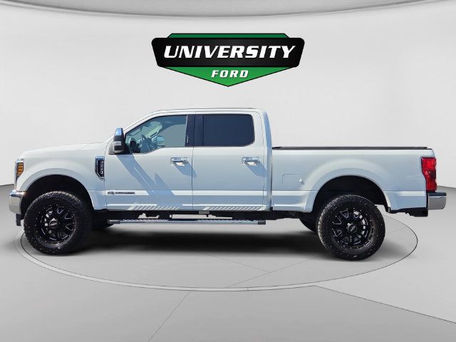 Used 2019 Ford F250 Lariat w/ Lariat Ultimate Package AWD/4WD image 6