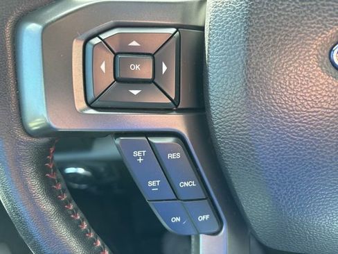 Used 2019 Ford F150 XLT w/ Equipment Group 302A Luxury AWD/4WD image 22