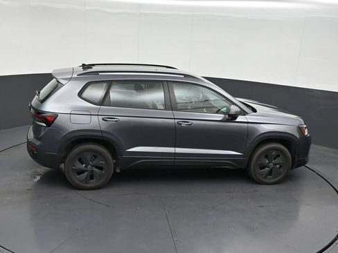 Used 2026 Volkswagen Taos S FWD image 19