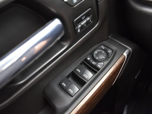 Used 2022 Chevrolet Silverado 3500 High Country image 24