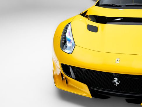 Used 2017 Ferrari F12tdf RWD image 11
