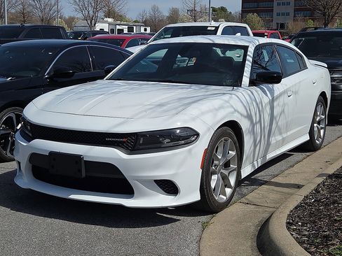 Used 2023 Dodge Charger GT image 2