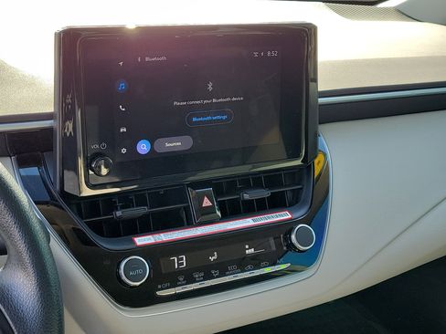 Used 2026 Toyota Corolla LE image 28