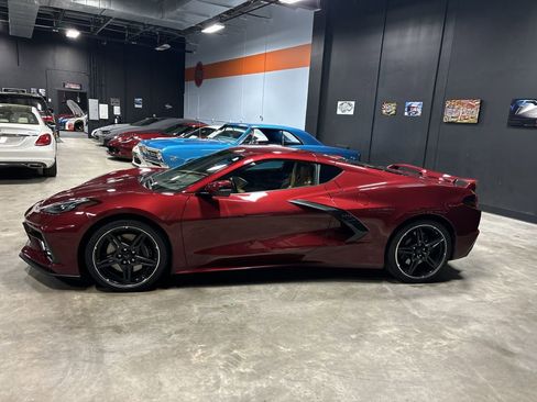 Used 2020 Chevrolet Corvette STINGRAY w/ 2LT Preferred Equipment Group image 5