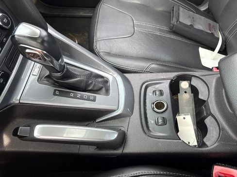 Used 2013 Ford Focus Titanium FWD image 26