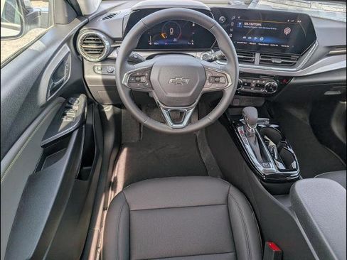 New 2026 Chevrolet Trax ACTIV FWD image 11
