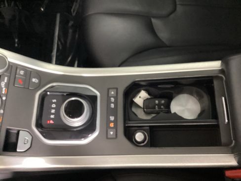 Used 2015 Land Rover Range Rover Evoque Pure Plus AWD/4WD image 28