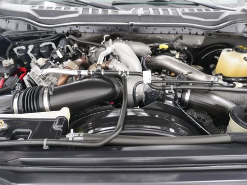 Used 2021 Ford F250 Lariat image 35