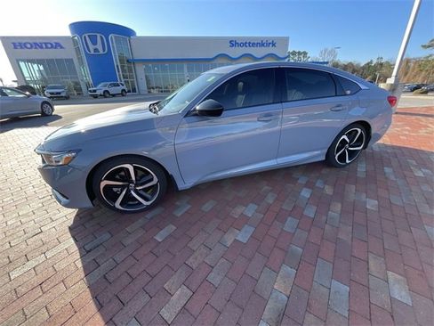 Certified 2022 Honda Accord Sport image 19