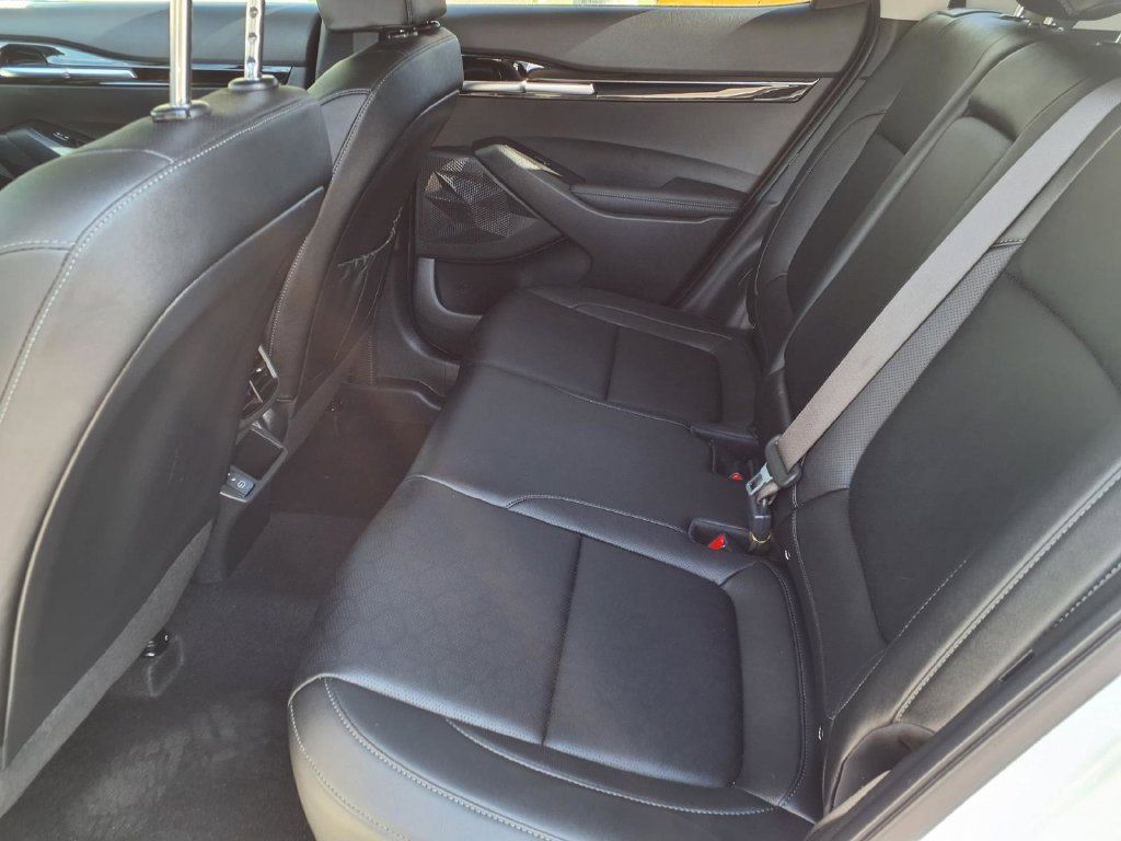 Certified 2026 Kia Seltos EX w/ EX Sunroof Package FWD image 13