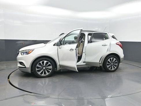 Used 2017 Buick Encore Essence image 32