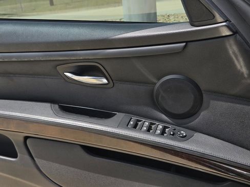 Used 2013 BMW 328i Convertible RWD image 11