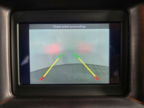 Used 2018 Dodge Charger SXT w/ Blacktop Package image 15