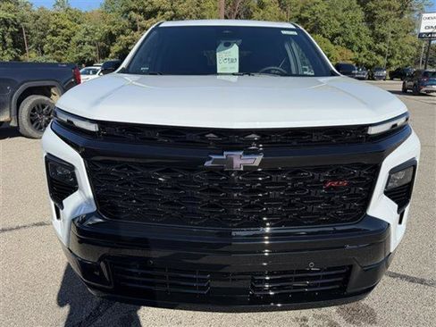 New 2026 Chevrolet Traverse RS w/ LPO, Floor Liner Package image 10