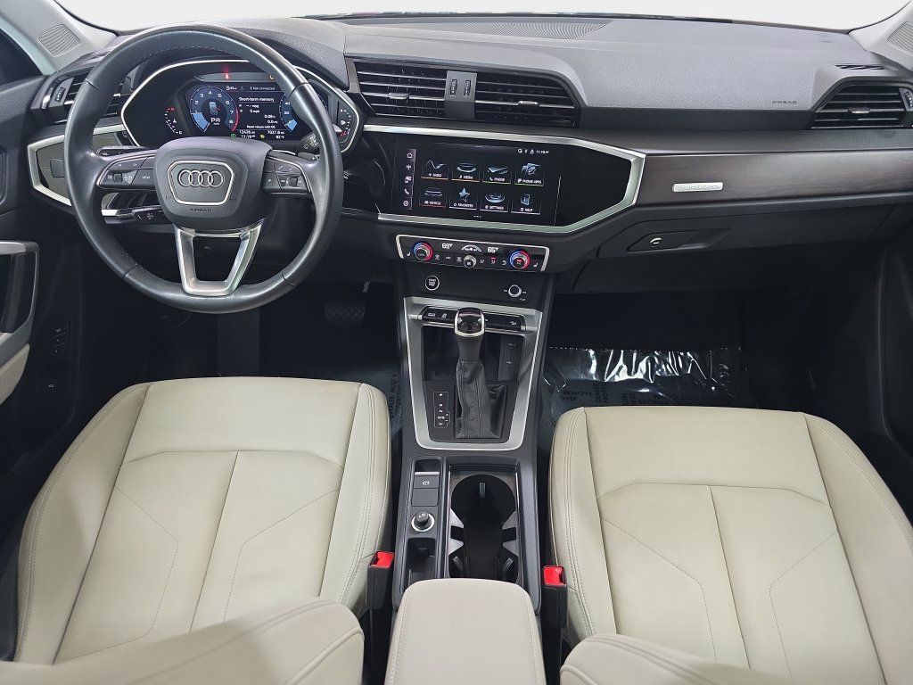 Used 2024 Audi Q3 2.0T Premium AWD/4WD image 12