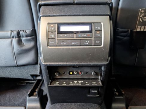 Used 2019 Lexus GX 460 Luxury AWD/4WD image 45
