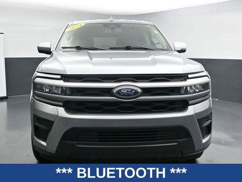 Used 2024 Ford Expedition XLT AWD/4WD image 3