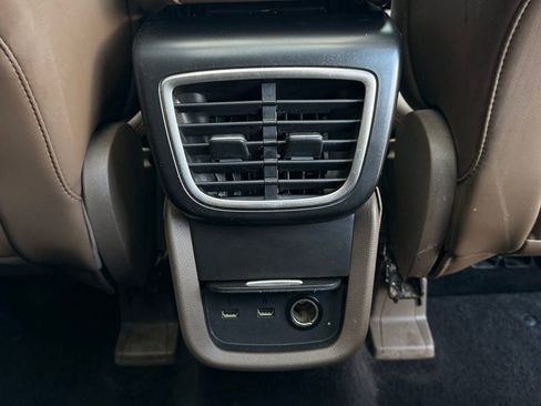 Used 2017 Lincoln MKX Reserve FWD image 45