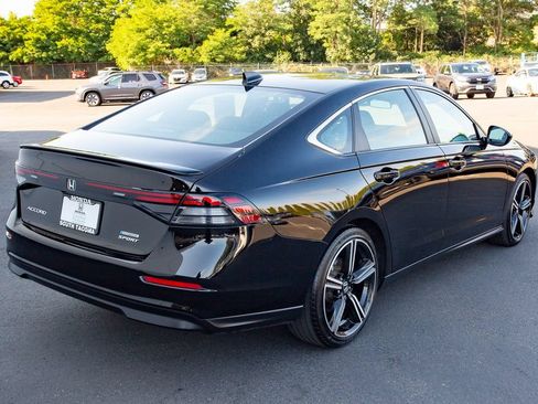 Used 2024 Honda Accord Sport image 14