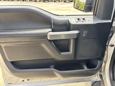 Used 2018 Ford F150 XLT w/ Equipment Group 302A Luxury AWD/4WD image 16