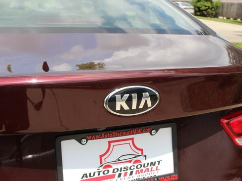 Used 2020 Kia Optima LX FWD image 41