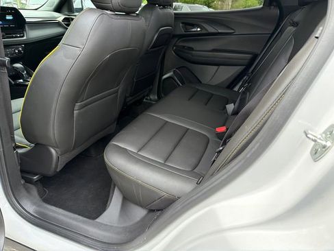 Used 2024 Chevrolet TrailBlazer ACTIV w/ Driver Confidence Package FWD image 20