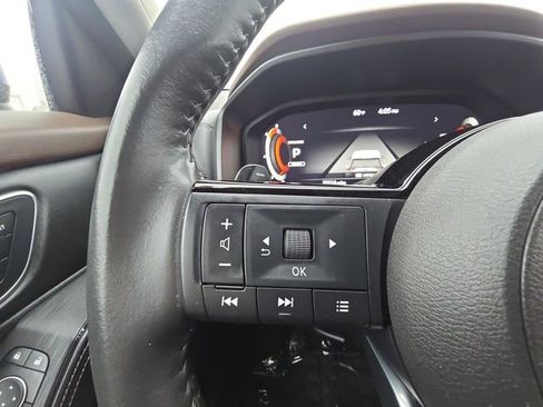 Certified 2023 Nissan Rogue Platinum image 11