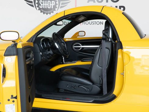 Used 2006 Chevrolet SSR w/ Preferred Equipment Group RWD image 41