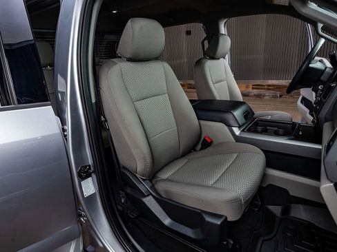 Used 2022 Ford F250 XLT w/ XLT Premium Package image 26