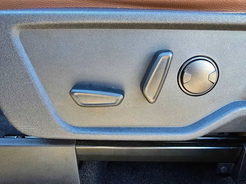 Used 2023 Ford Bronco Heritage Edition image 24