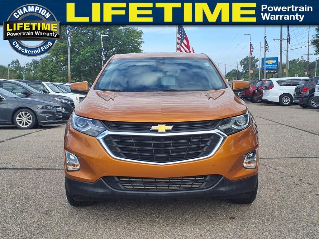 Used 2019 Chevrolet Equinox LT w/ Driver Convenience Package FWD image 2