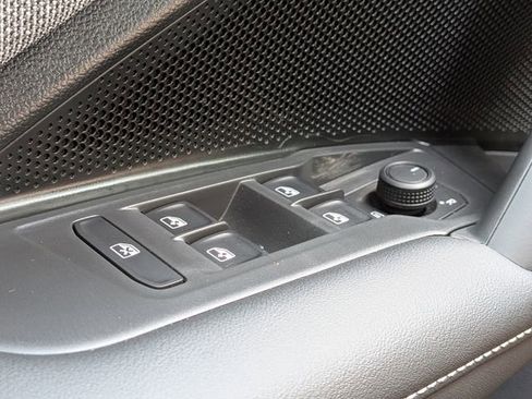 New 2026 Volkswagen Tiguan S FWD image 25