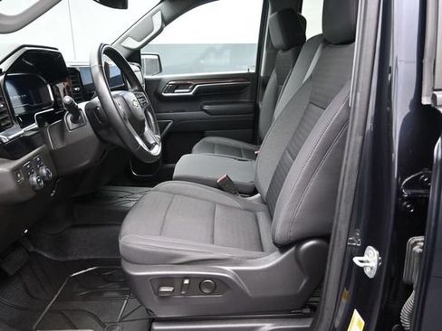 Used 2023 Chevrolet Silverado 1500 LT AWD/4WD image 21