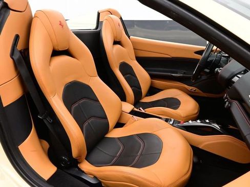 Used 2017 Ferrari 488 Spider RWD image 12