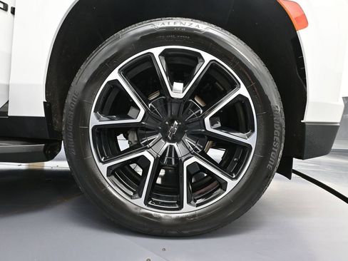 Used 2023 Chevrolet Tahoe RST w/ Luxury Package AWD/4WD image 18