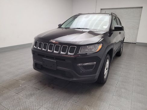 Used 2018 Jeep Compass Sport AWD/4WD image 15