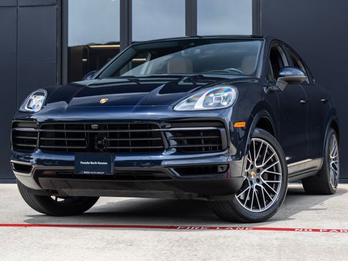 Certified 2021 Porsche Cayenne Coupe AWD/4WD image 1