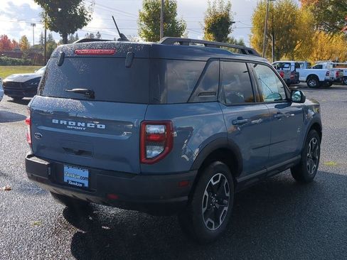 Used 2024 Ford Bronco Sport Outer Banks w/ Tech Package image 5