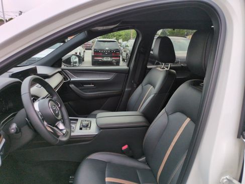 Used 2025 MAZDA CX-70 3.3 Turbo w/ Premium Plus Pkg AWD/4WD image 14