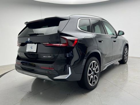 Used 2026 BMW X1 xDrive28i image 3