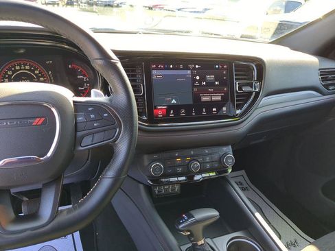 Used 2025 Dodge Durango GT AWD/4WD image 17