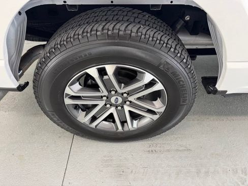 Used 2023 Ford F150 Lariat w/ Equipment Group 502A High AWD/4WD image 5
