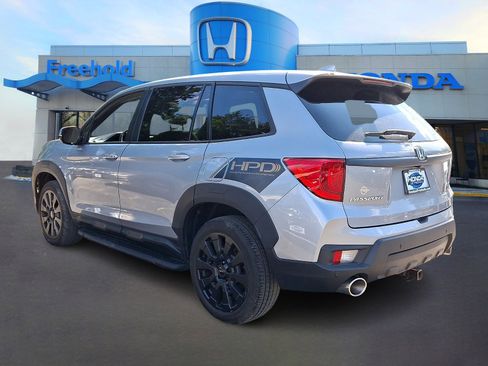 Used 2023 Honda Passport EX-L image 5