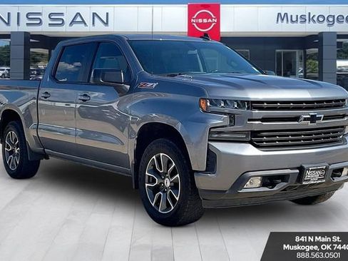 Used 2020 Chevrolet Silverado 1500 RST AWD/4WD image 1