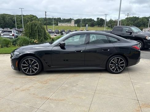 Used 2022 BMW i4 eDrive40 w/ M Sport Package RWD image 4