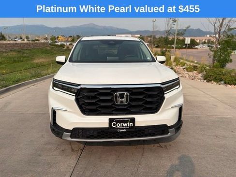 Used 2025 Honda Pilot EX-L image 4