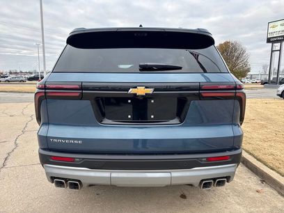 New 2026 Chevrolet Traverse LT w/ Driver Confidence Package