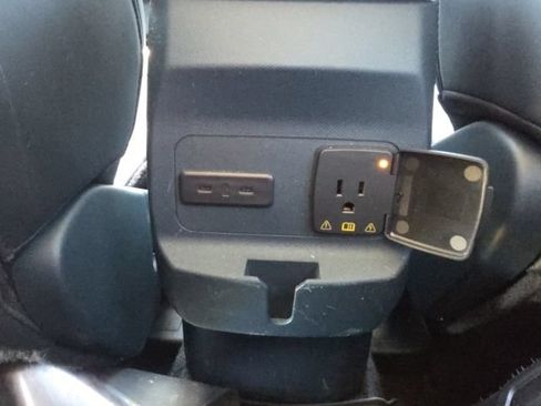 Used 2025 Ford Maverick Tremor AWD/4WD image 15