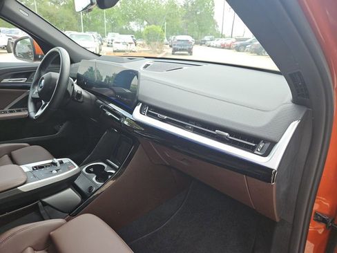 Used 2025 BMW X2 xDrive28i image 21